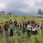 Perhutani Bersama PA Gerhana Lakukan Penanaman di Garut
