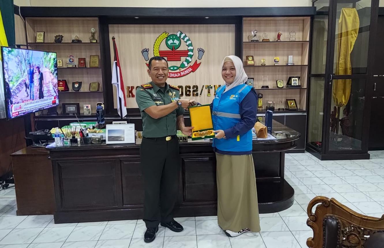 Perkuat Sinergi dan Kolaborasi Menjelang Nataru, PLN UP3 Garut Lakukan Kunjungan Kerja ke Markas Komando Resor Militer 062/Tarumanagara