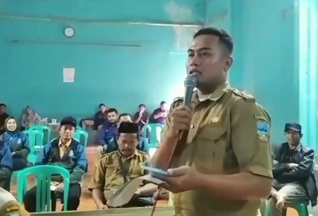 PLN UP3 Garut Laksanakan Sosialisasi Keamanan dan Bahaya Listrik Serta Layanan PLN kepada Masyarakat di Desa Ciburial