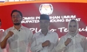 KPU KBB Resmi Tetapkan Jeje & Asep Sah Pimpin KBB