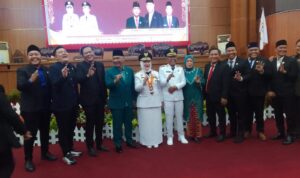 Rapat Paripurna DPRD-Dengarkan Pidato Bupati-Wabup Musi Rawas Sampaikan Visi-Misi Masa Jabatan 2025-2030