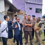 Komisi 3 DPRD Cimahi, Kunjungi Lokasi Rumah Roboh di Kelurahan Cibabat