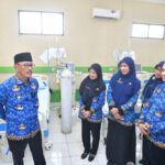 Kunjungi RSUD M.A. Sentot Patrol, Wabup Indramayu Pindahkan 78 Pasien Hemodialisa