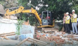 Urai Kemacetan Dan Percantik Tata Kota, Pemkot Cimahi Tata Jalan RD Hardjakusumah Urai Kemacetan Dan Percantik Tata Kota, Pemkot Cimahi Tata Jalan RD Hardjakusumah
