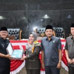 Dihadapan DPRD Indramayu, Wabup Syaefudin Sampaikan Nota Penjelasan Bupati Terhadap Raperda RPJMD 2025-2029