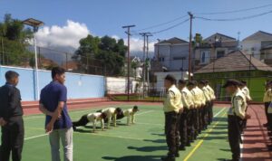 Tingkatkan Kompetensi Satuan Pengaman, PLN UP3 Garut Gelar Pembinaan Teknik dan Simulasi Penggunaan APAR