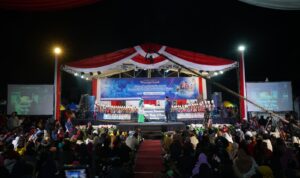 Kementerian Komdigi RI Sosialisasikan Program MBG di Garut Lewat Pagelaran Wayang Golek